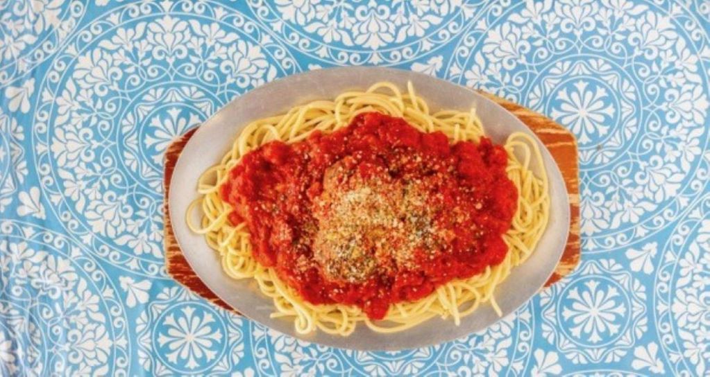 Spaghetti & Meatballs
